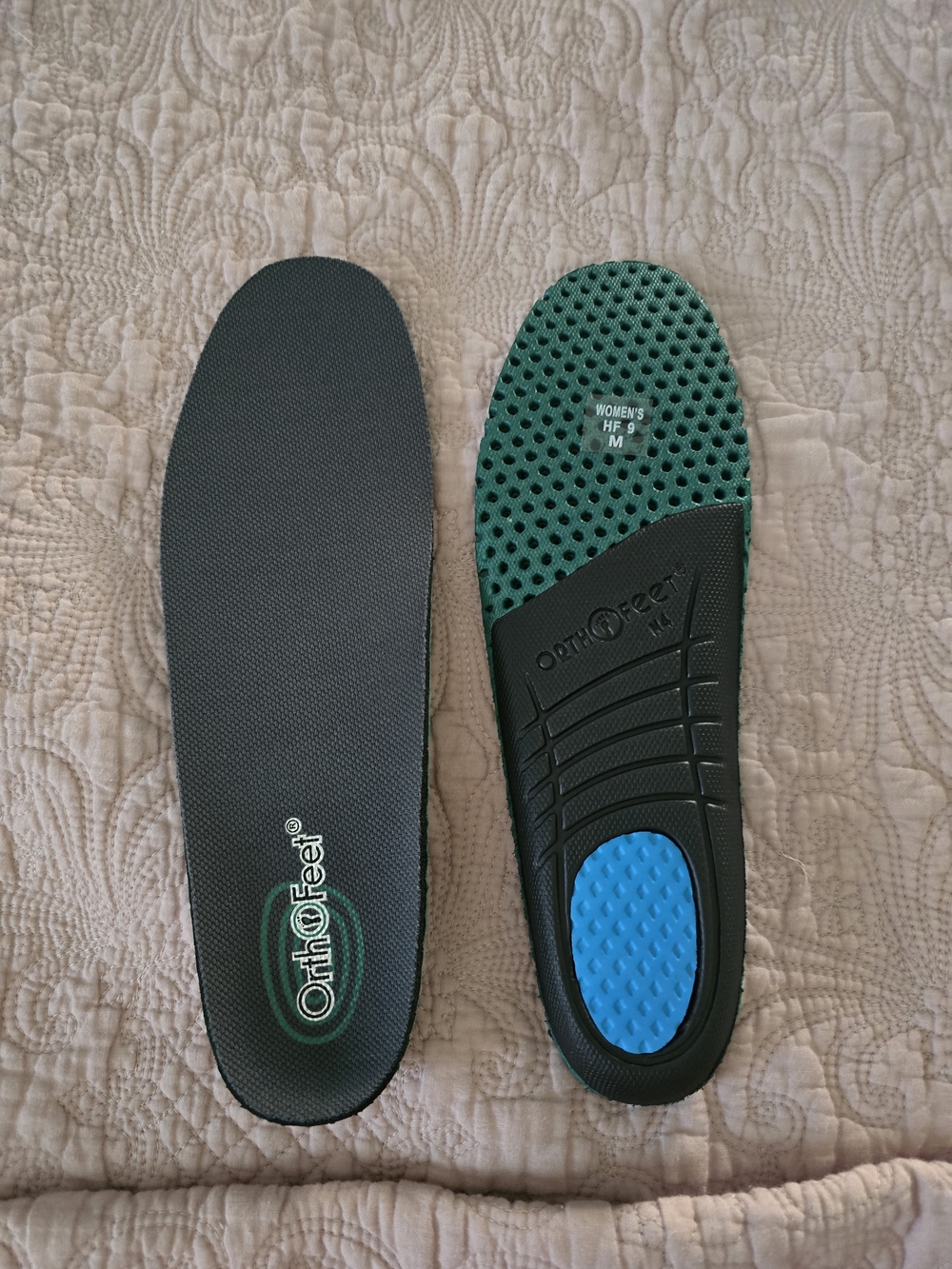OrthoFeet Women’s Black and Green Comfort Insoles